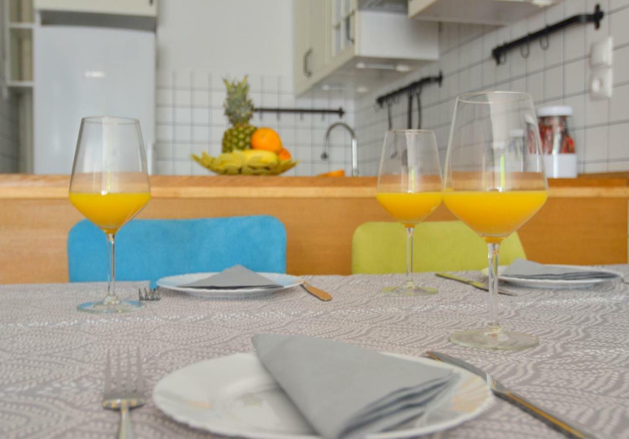 Sloneczny Apartament Grzybowska Warschau Buitenkant foto